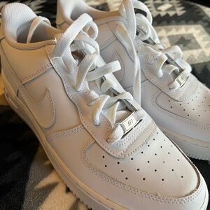 Nike Sneakers in Cream